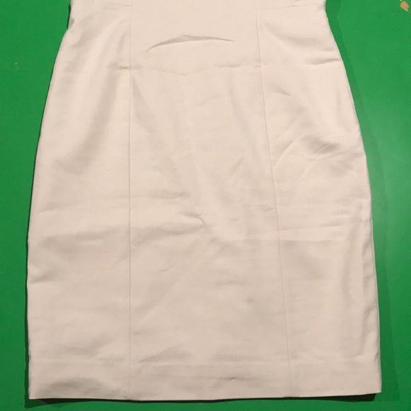 Dress - Picture 3 of 7